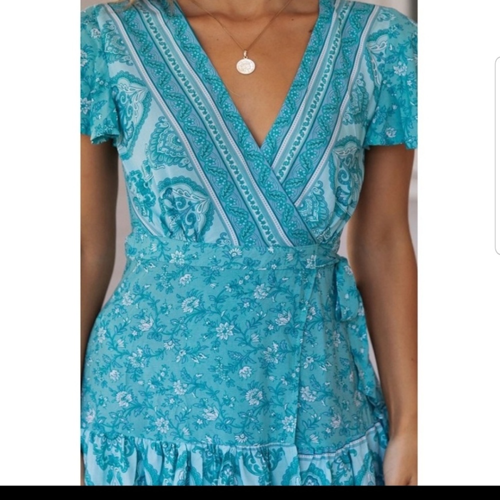 NWOT Boho Turquoise Floral Print Wrap Dress - Picture 3 of 4